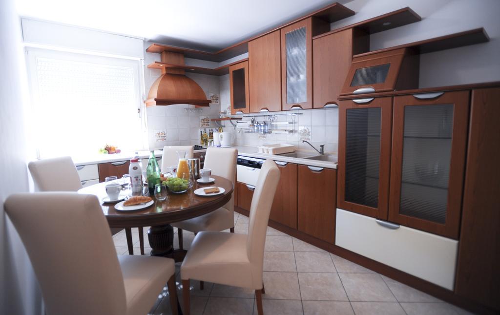 Apartment Sweet City ซาดาร์ ห้อง รูปภาพ